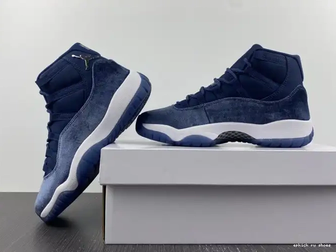 Rep AR0715-441 Velvet Midnight WMNS Navy Jordan 11 Air 0520
